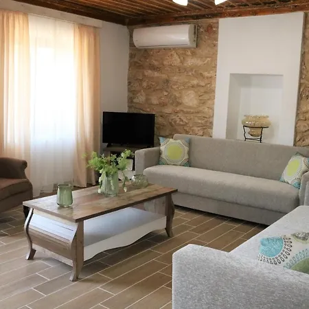 Vasilis House Σπίτι διακοπών Θεολόγος